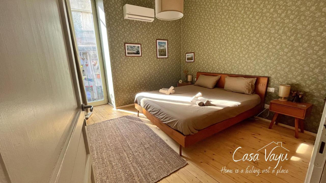 Casa Vayu - Rooms & Garden Наполи Екстериор снимка